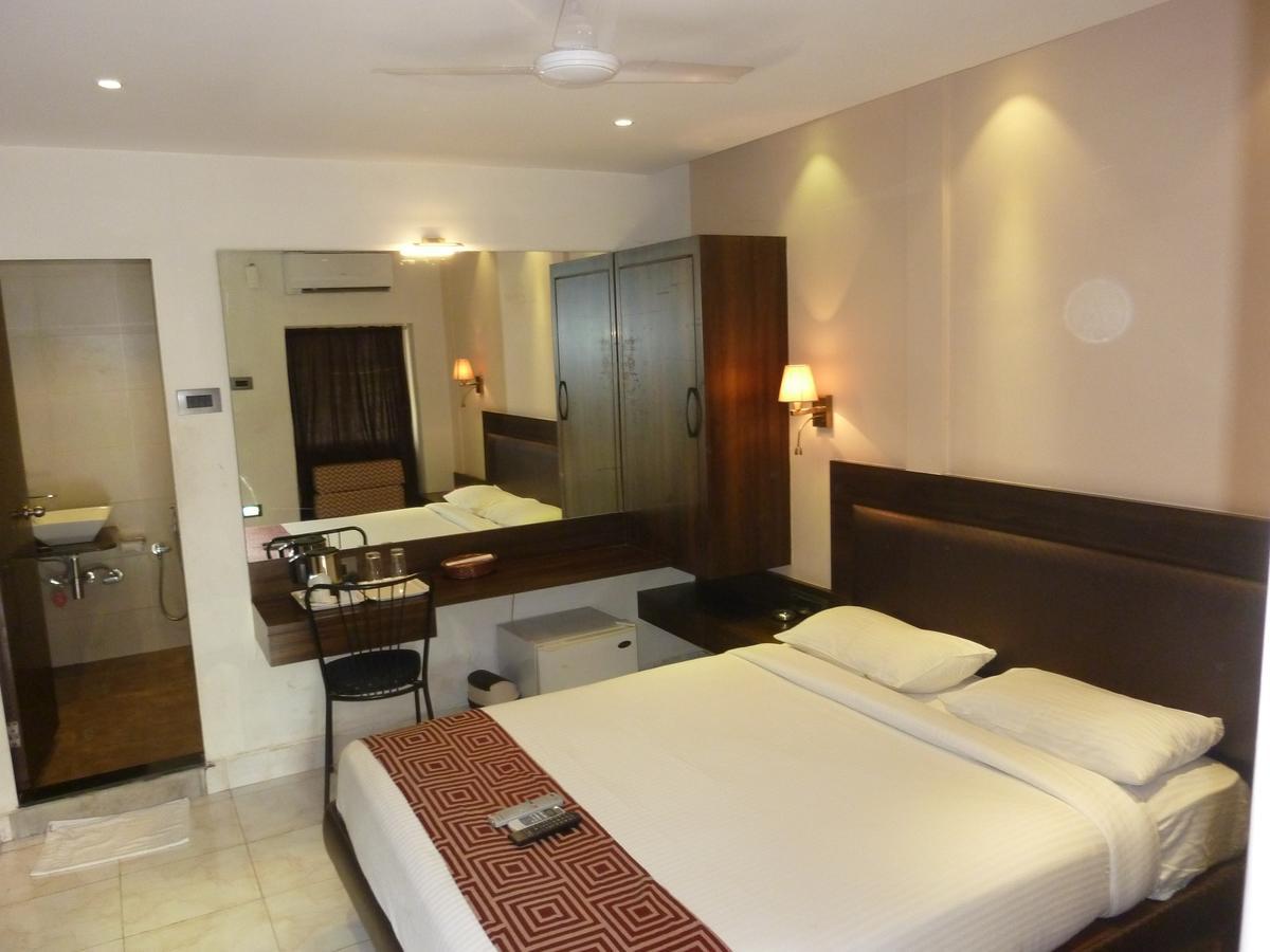 Hotel New Bengal Bombay Esterno foto