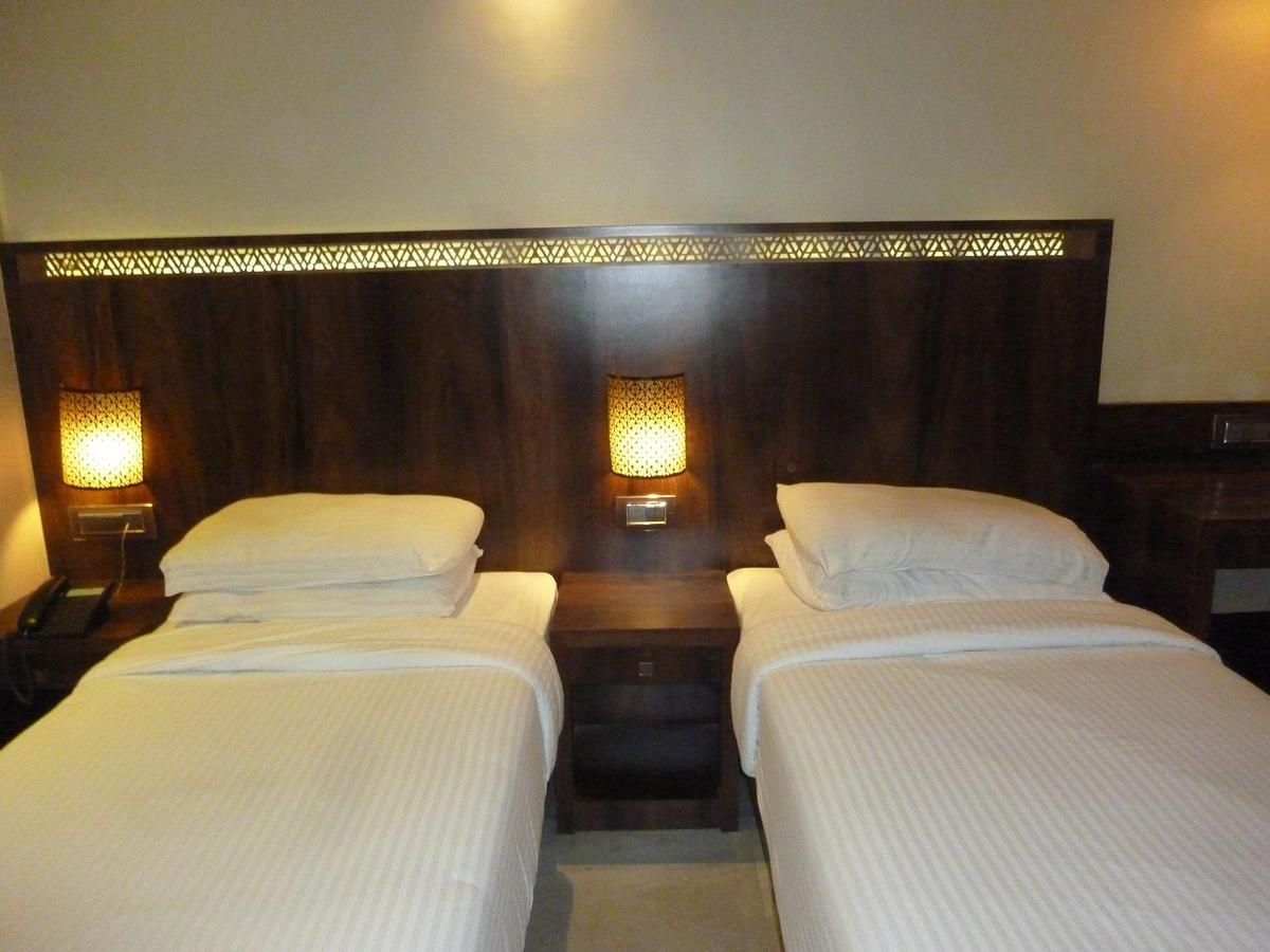Hotel New Bengal Bombay Esterno foto