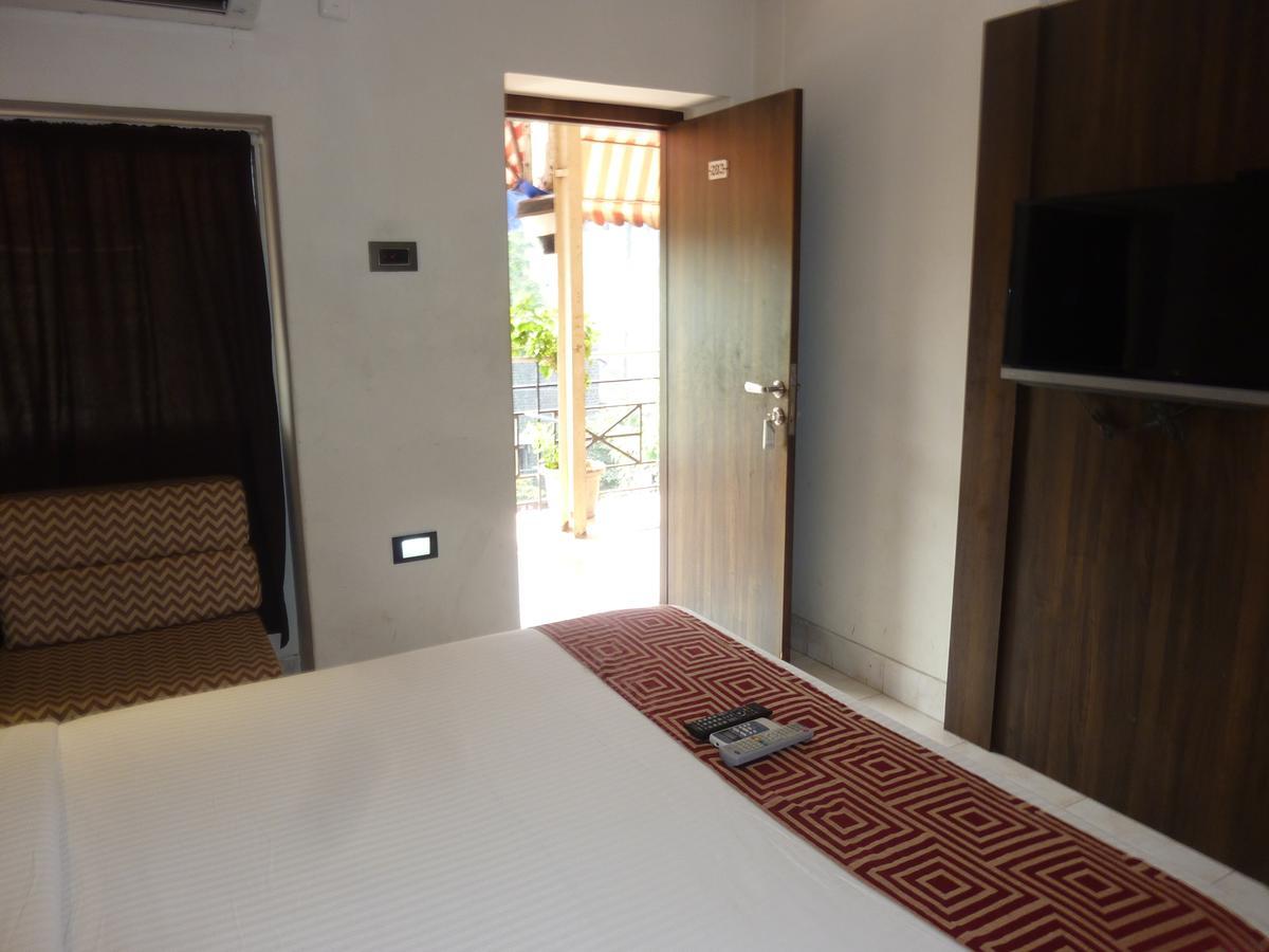Hotel New Bengal Bombay Esterno foto
