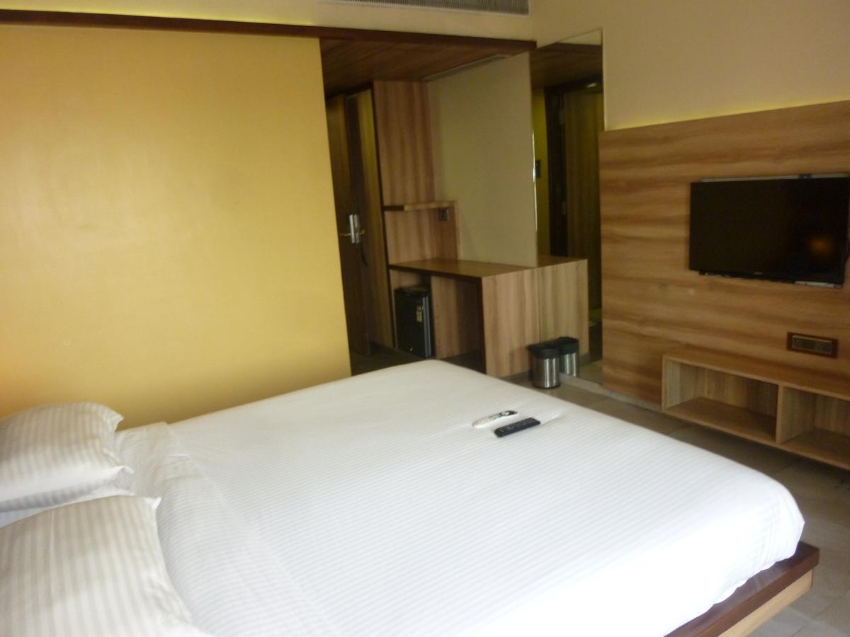 Hotel New Bengal Bombay Esterno foto
